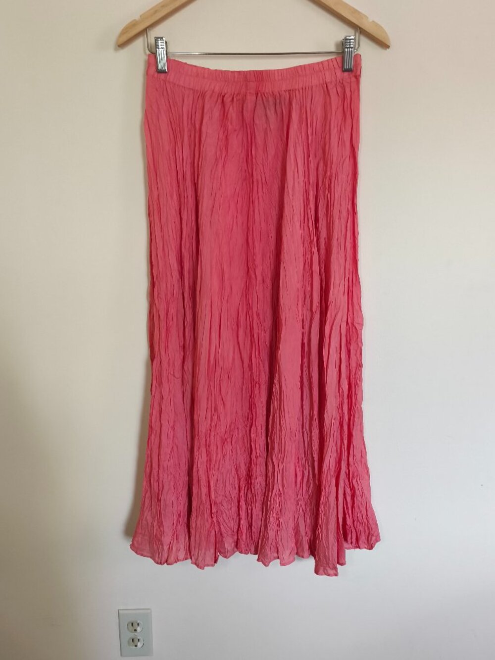 80s 90s Savannah 100% Silk Crinkle Elastic Waist Maxi Skirt sz M Coral Pink